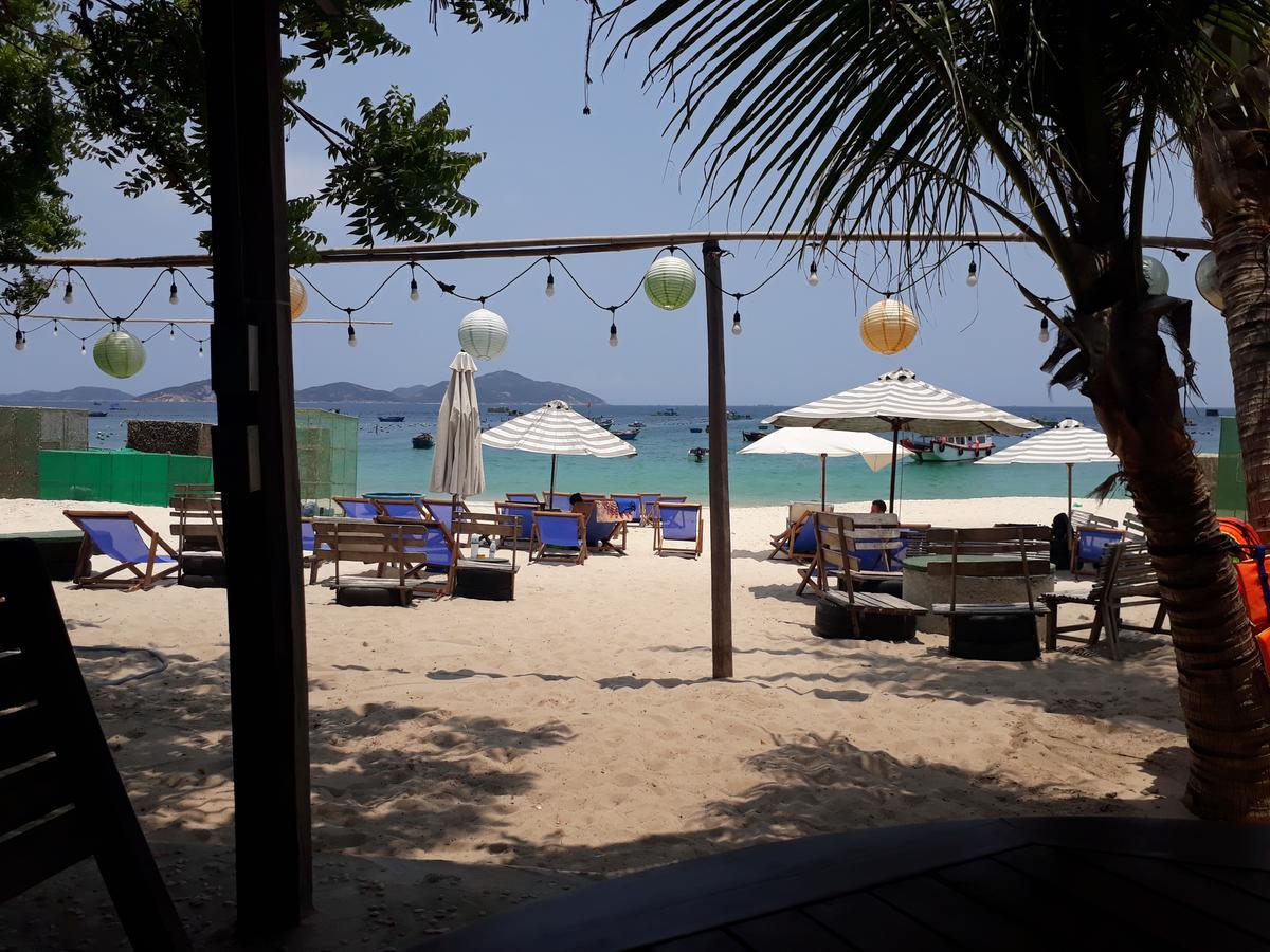 Dao Hoa Vang Villa Cam Ranh Exterior foto