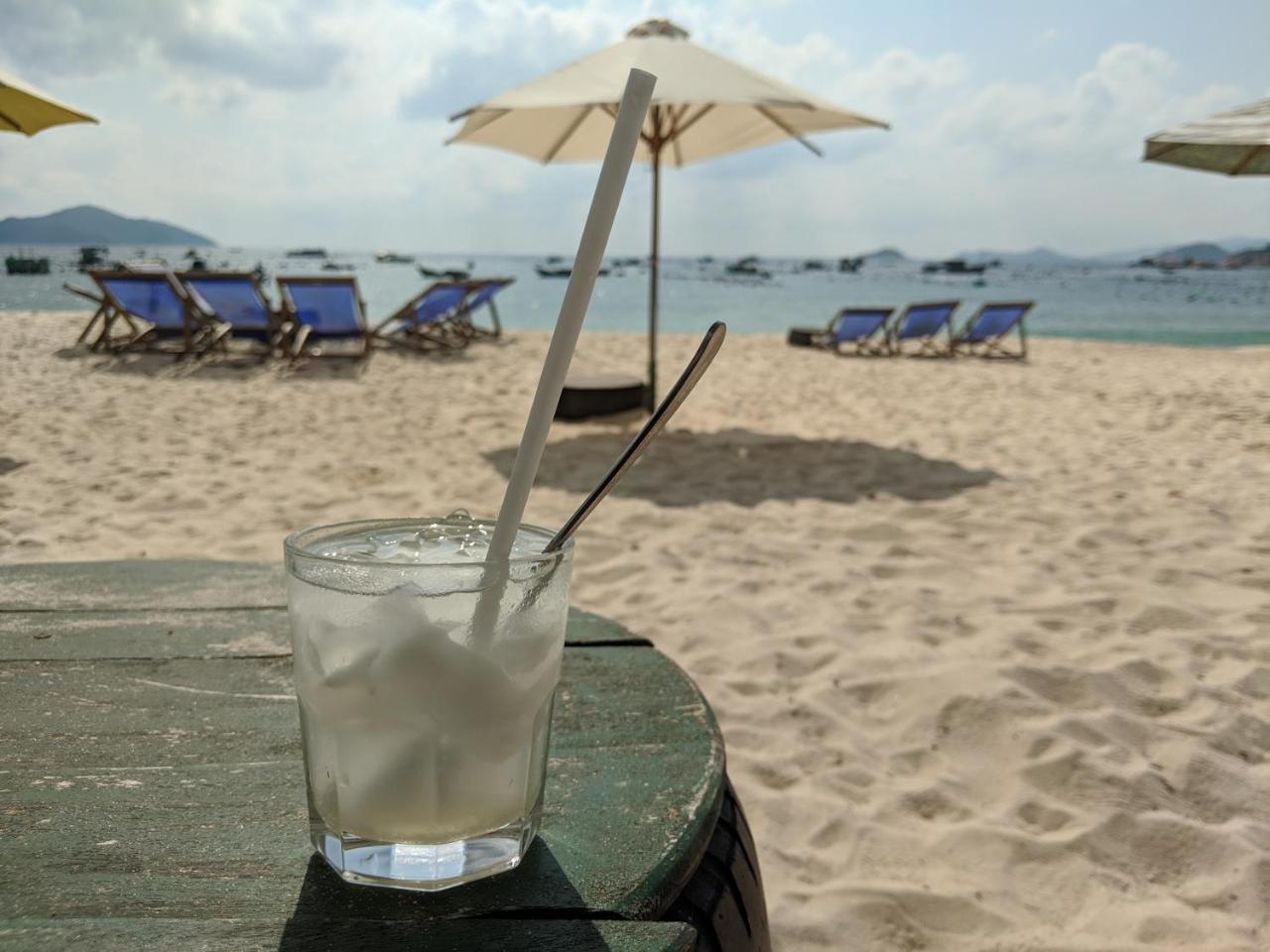 Dao Hoa Vang Villa Cam Ranh Exterior foto