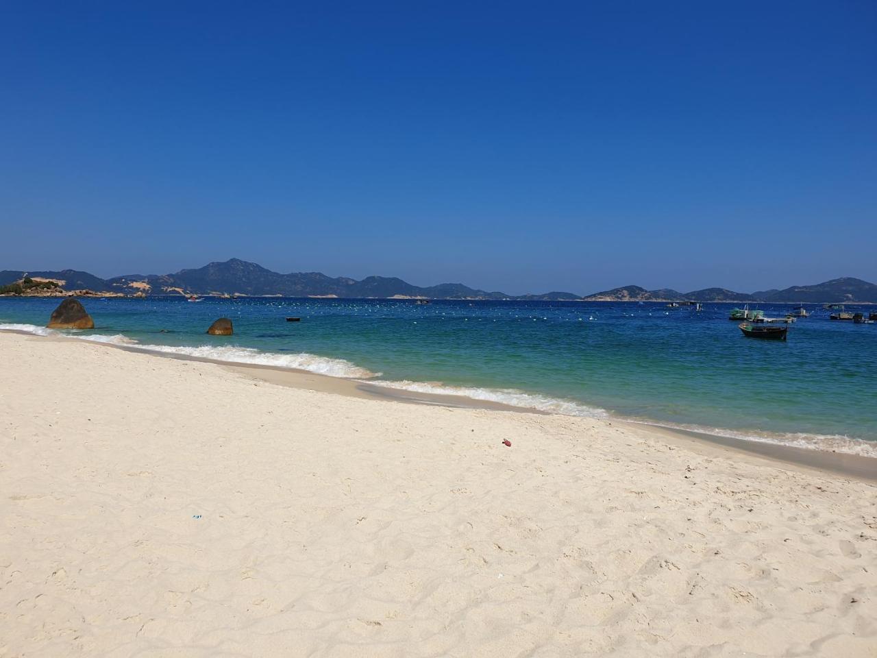 Dao Hoa Vang Villa Cam Ranh Exterior foto
